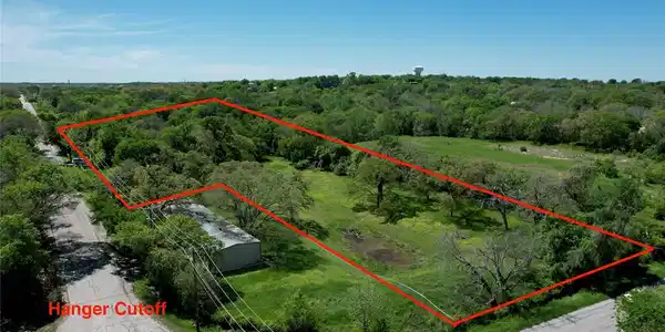 7895 Hanger Cutoff Road