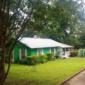601 Shore Line Drive