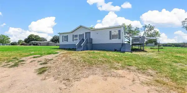 285 Prairie Lane