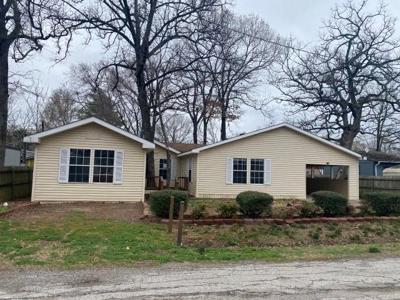 252 Private Road 7703