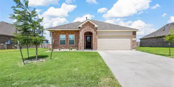 220 Coconut Drive