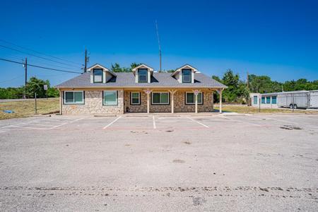 5001 Fall Creek Highway