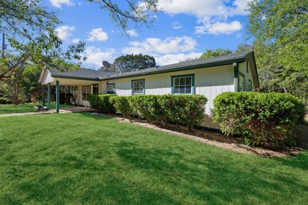 141 Sunset Strip