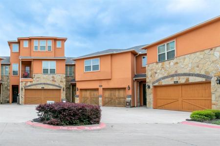 2665 Venice Drive