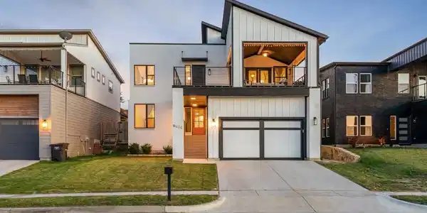 9065 Quarry Hill Court