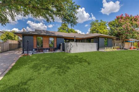514 Peavy Road