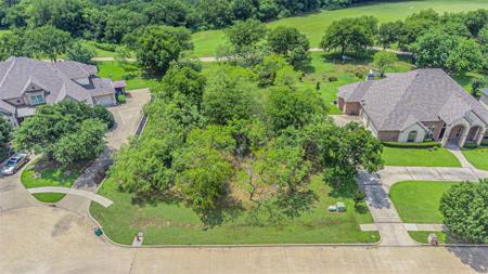1004 Parview Circle