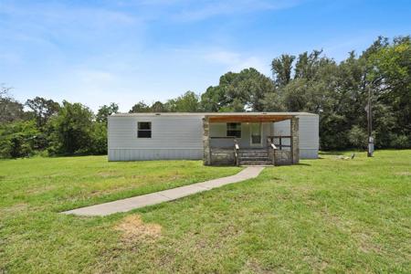 1035 Pawnee Trail