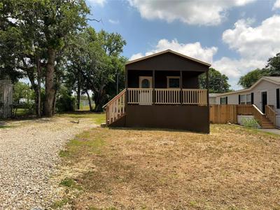 5823 Arrowhead Drive