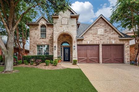 2720 Cove Drive