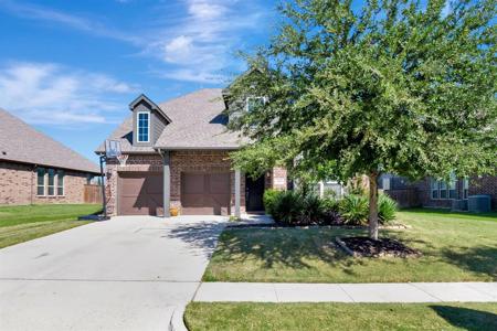 4605 Plumeria Drive