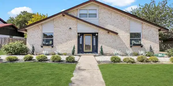 7636 Lake Highlands Drive