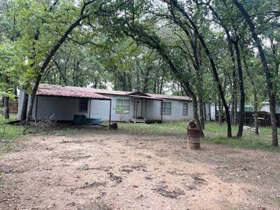 4648 Lyndi Lane