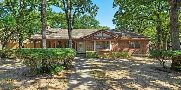 1029 Wood Ridge Drive