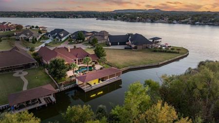 1005 Sunset Bay Court