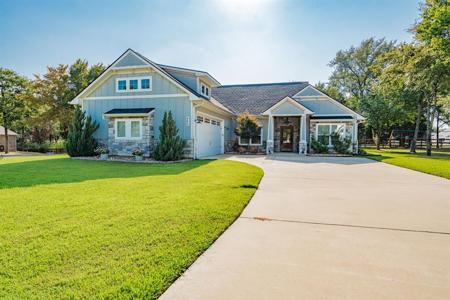 406 Splitrail Drive