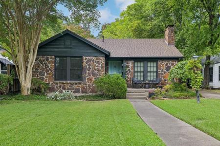 8639 Forest Hills Boulevard