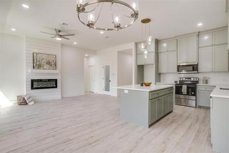 912 Corral Drive