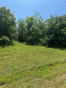 916 Mallard Pointe Drive