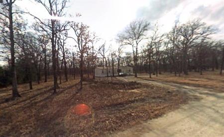 1527 Shady Woods Drive