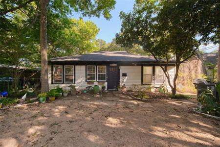 8722 Groveland Drive