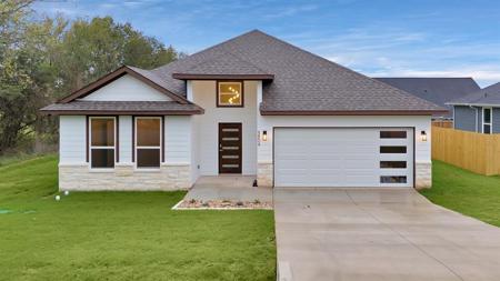 5804 Belaire Circle