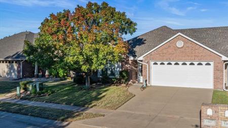 1007 Roberts Bend Court