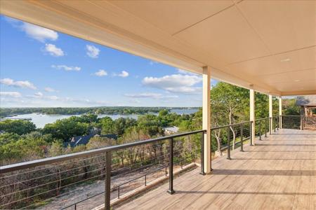 1506 S chisholm Trail