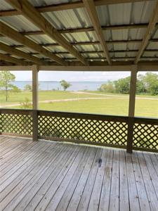 600 E State Highway 276