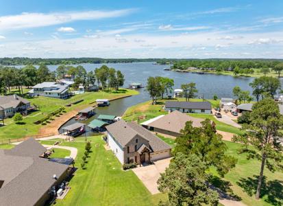 15981 Cedar Bay