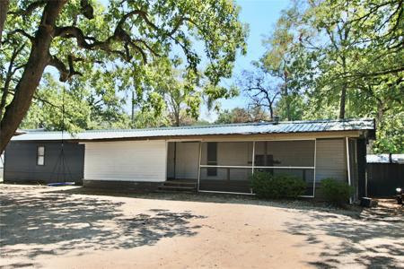 6105 Tejas Drive