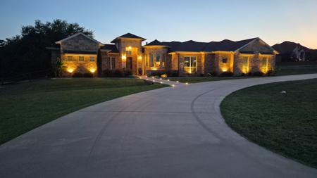 100 Maverick Court