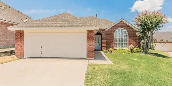 8432 Golf Club Circle