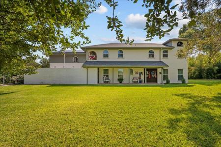 3400 O'Brien Circle