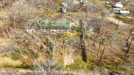 6465 Glen Oaks Road