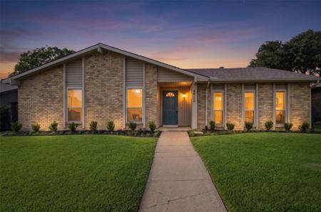4913 Roberts Drive