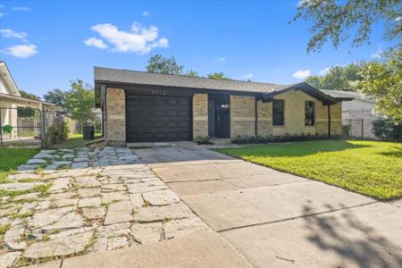 4918 Stagecoach Lane