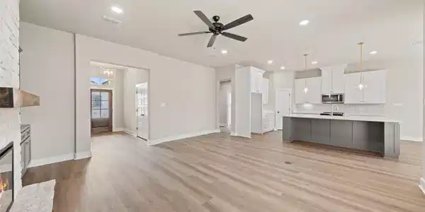 Image 4 Image 4