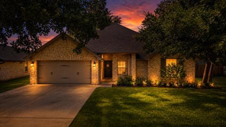 4016 Cherokee Court