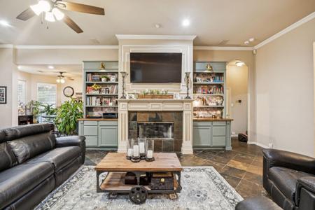 3201 Hilltop Court