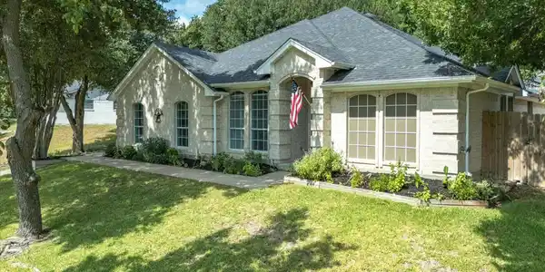 8813 Greenhaven Drive