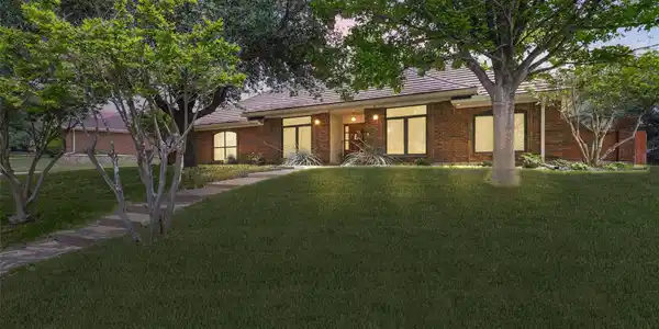 8321 Crosswind Drive