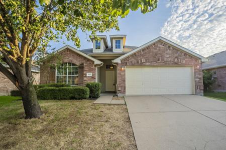 1009 Fredonia Drive