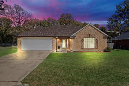 328 Comanche Trail