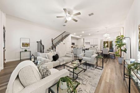 7505 Sunset Boulevard