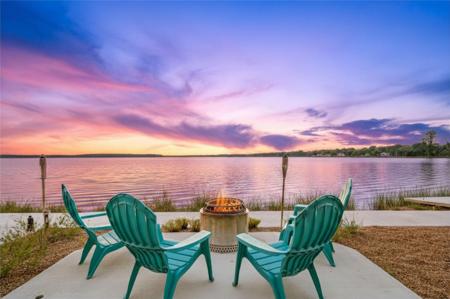 1518 Shoreline Drive