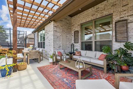 1014 Ember Crest Drive