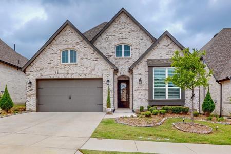 9309 Sunset Lane