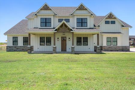 11077 S US HIGHWAY 287