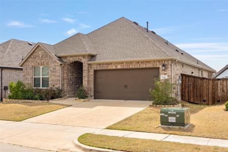 4121 Silver Spur Court